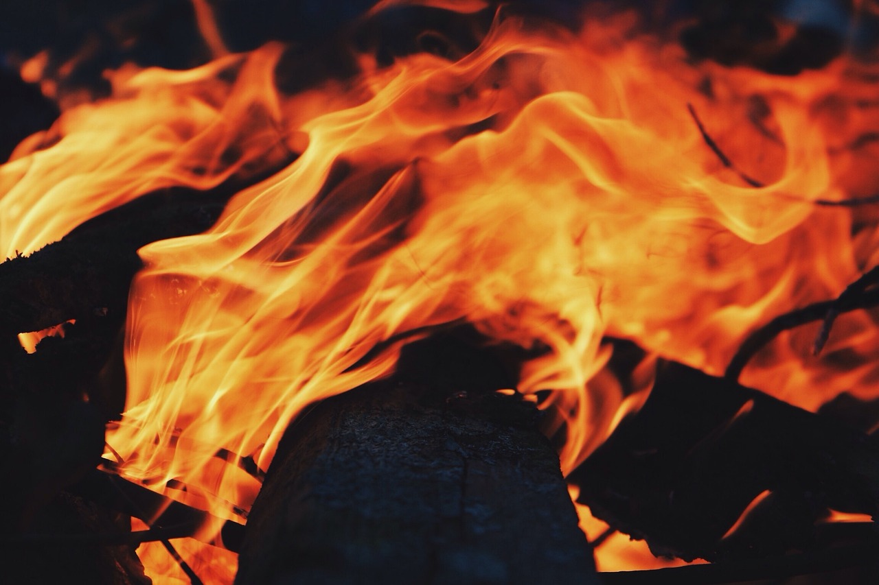 敦煌网，彻底火了！最新研判
