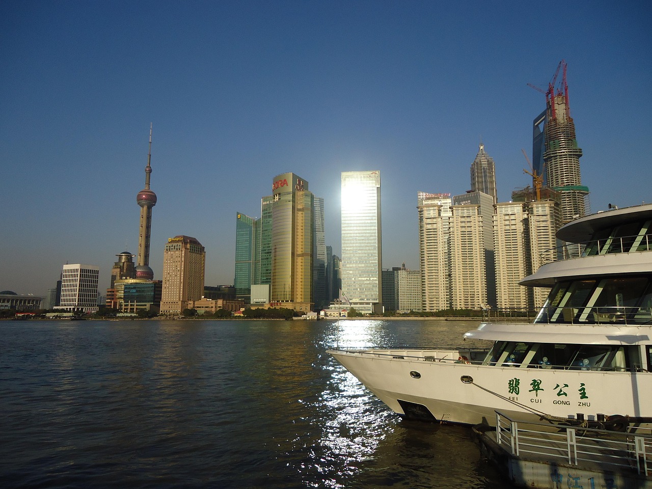 国际空间站与中国空间站视觉差异之探究